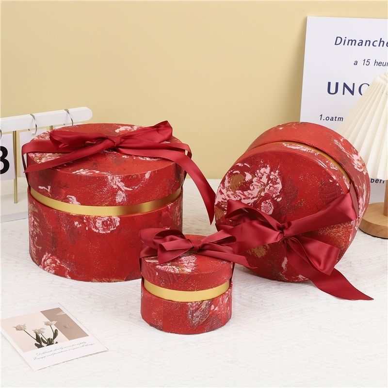 Bespoke Round Wedding Favor Boxes - Personalized with Logo/Initials | Multiple Styles for Bridal Showers & Reception Gifts