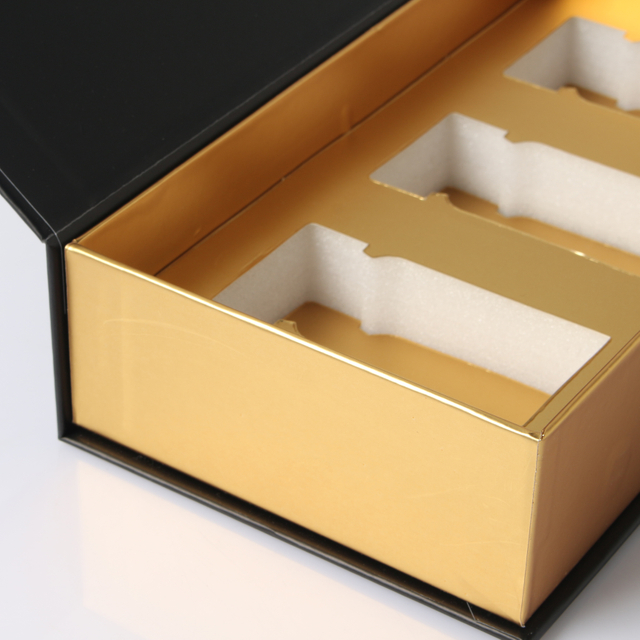 Custom FSC Flip Top Gift Box Magnetic Closure & Gold Foil Stamping Luxury Rigid Packaging with Foam Insert